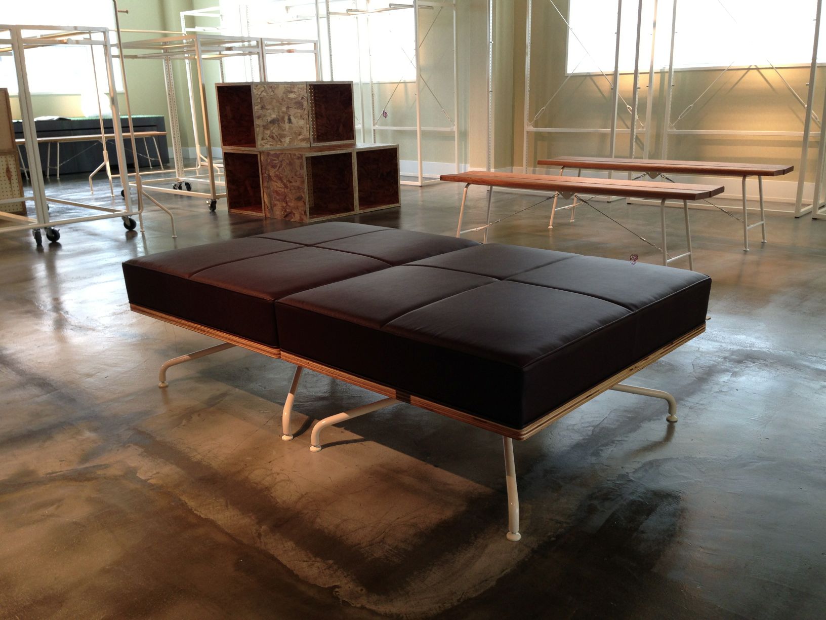 HARBOR GOLF STUDIO DRAWERS